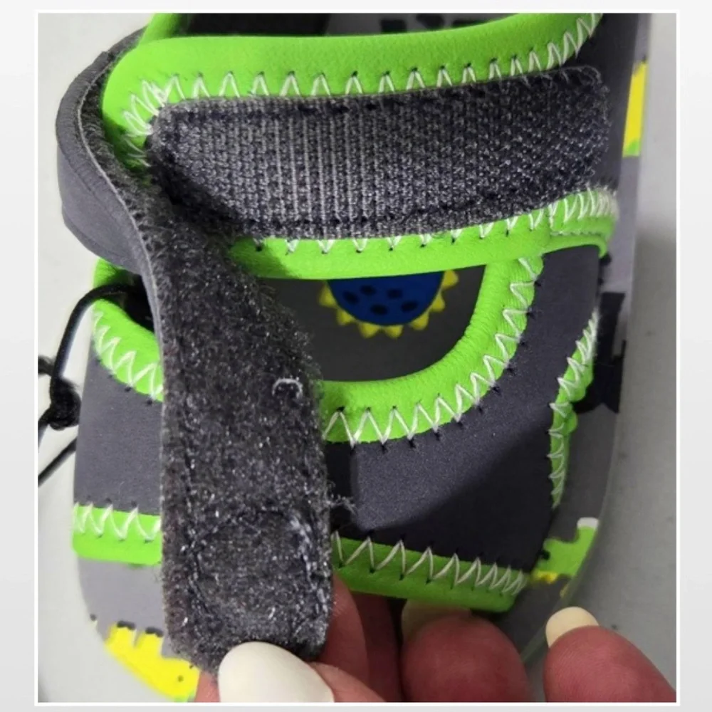New Wave Zone Shoes Kids Prewalk Baby Sandals Dino Grey Green NWT